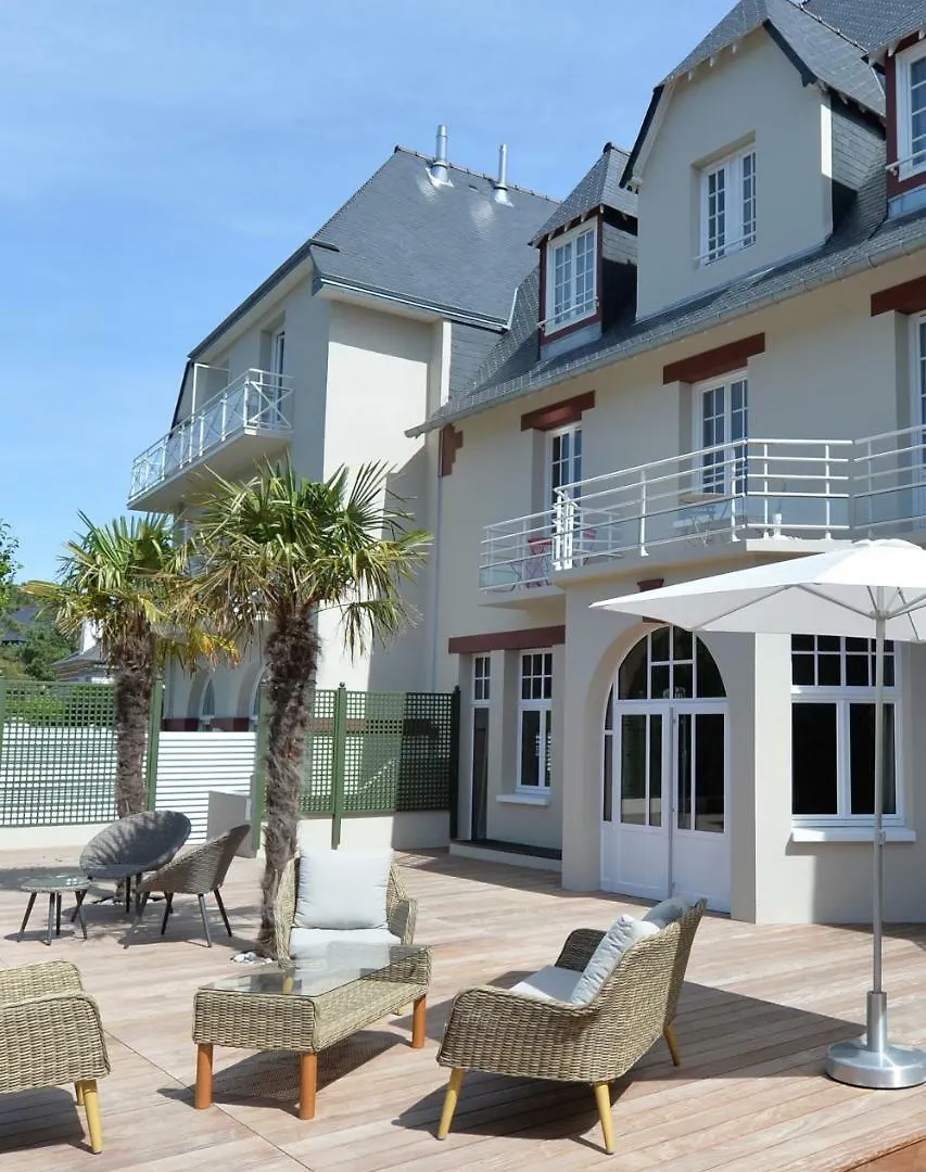 Hotel De Diane Sables-d'Or-les-Pins France